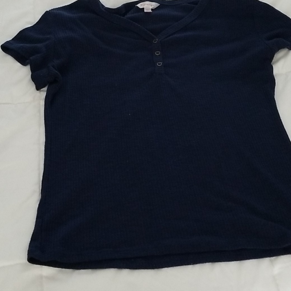 Navy top